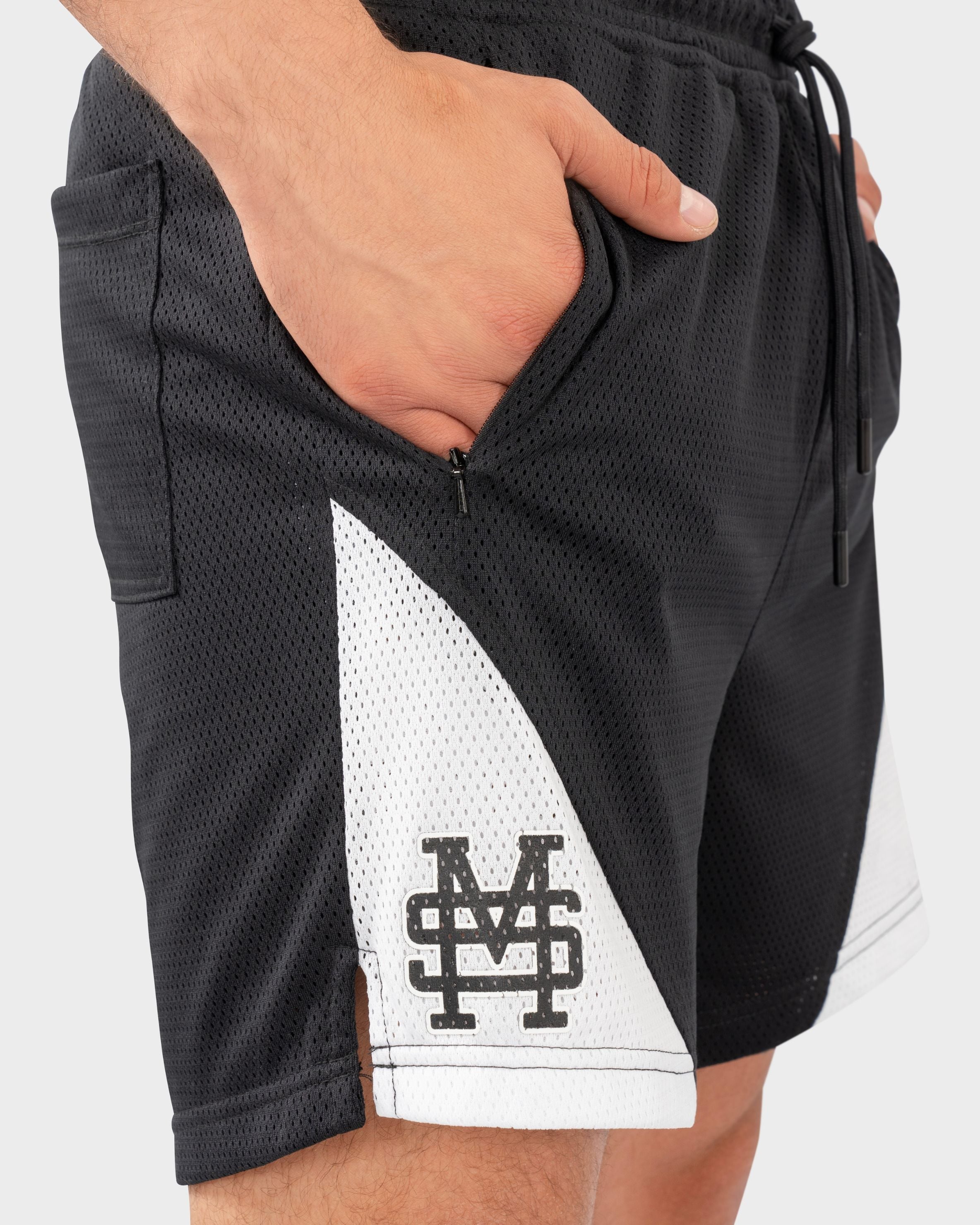 Mesh Shorts Monogram Negro | Shorts Monoic Airways | Monoic Studios