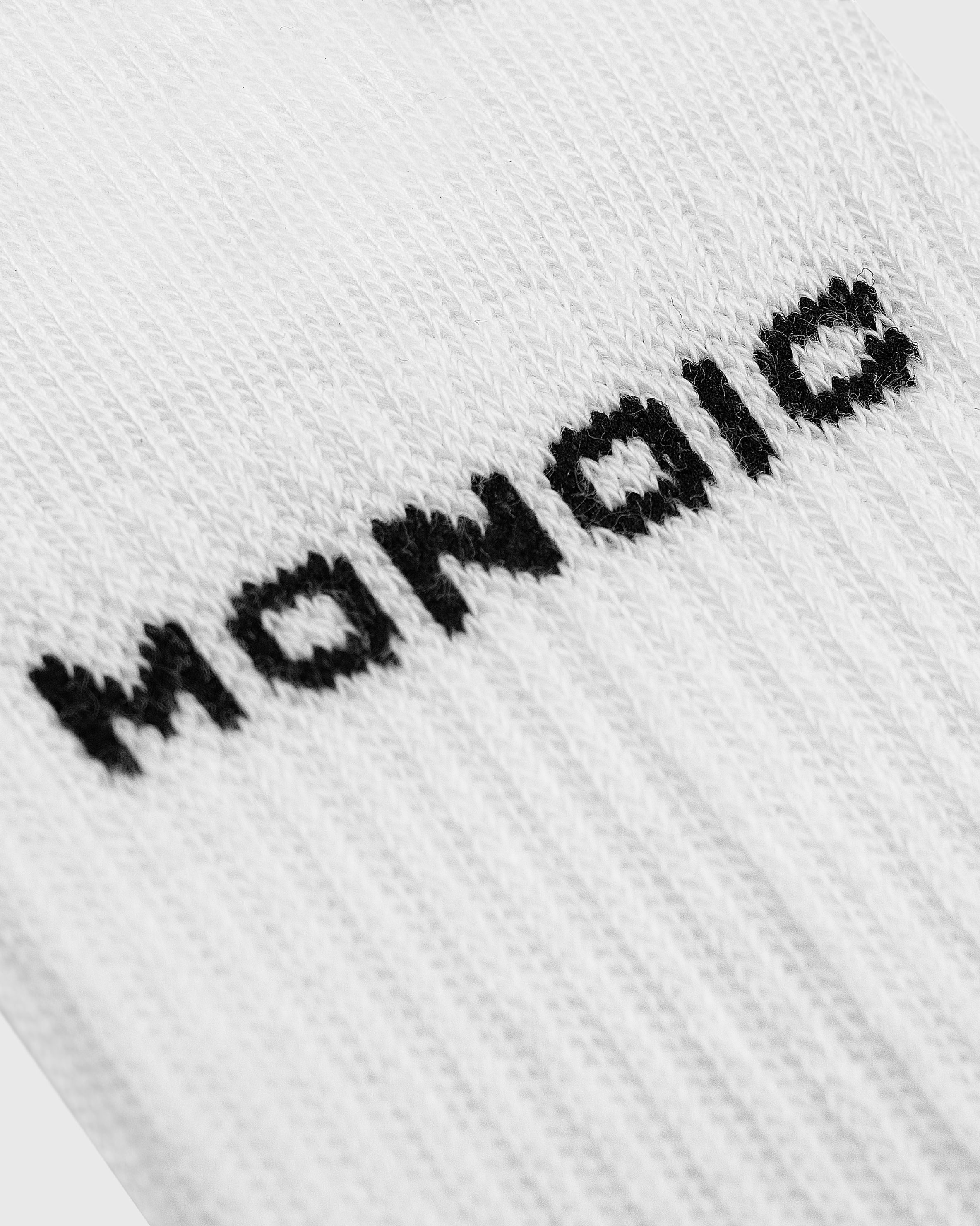 Medias Blancas | Medias Basicas | Monoic Studios